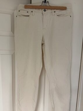 JCrew toothpick Jean spring 2017 size 30 ecru